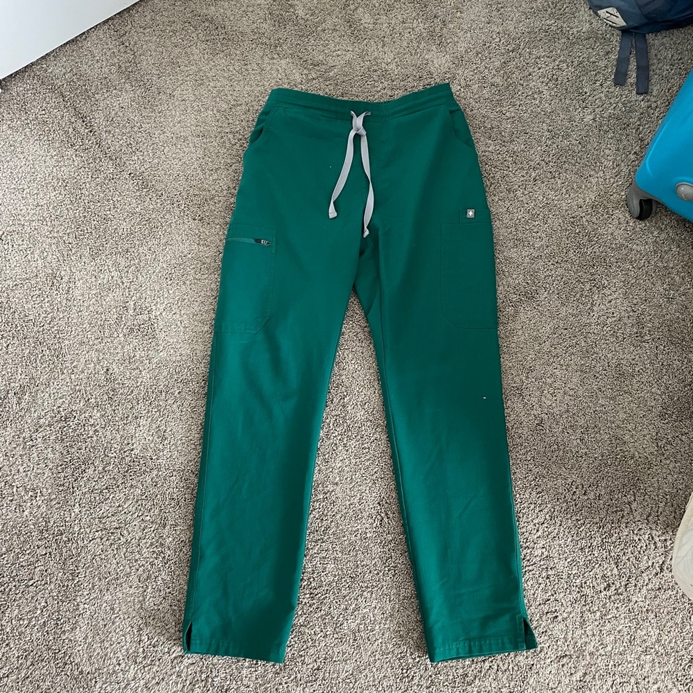 Hunter green figs Yola skinny scrub pants
